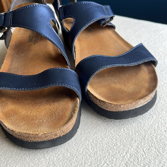 NAOT sandals, size 40. - Picture 8 of 9